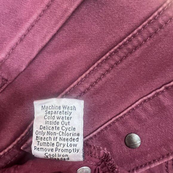 CAbi Bordeaux Mid-rise Maroon Skinny Jeans Curvy Fit, Size 6 - Picture 10 of 10